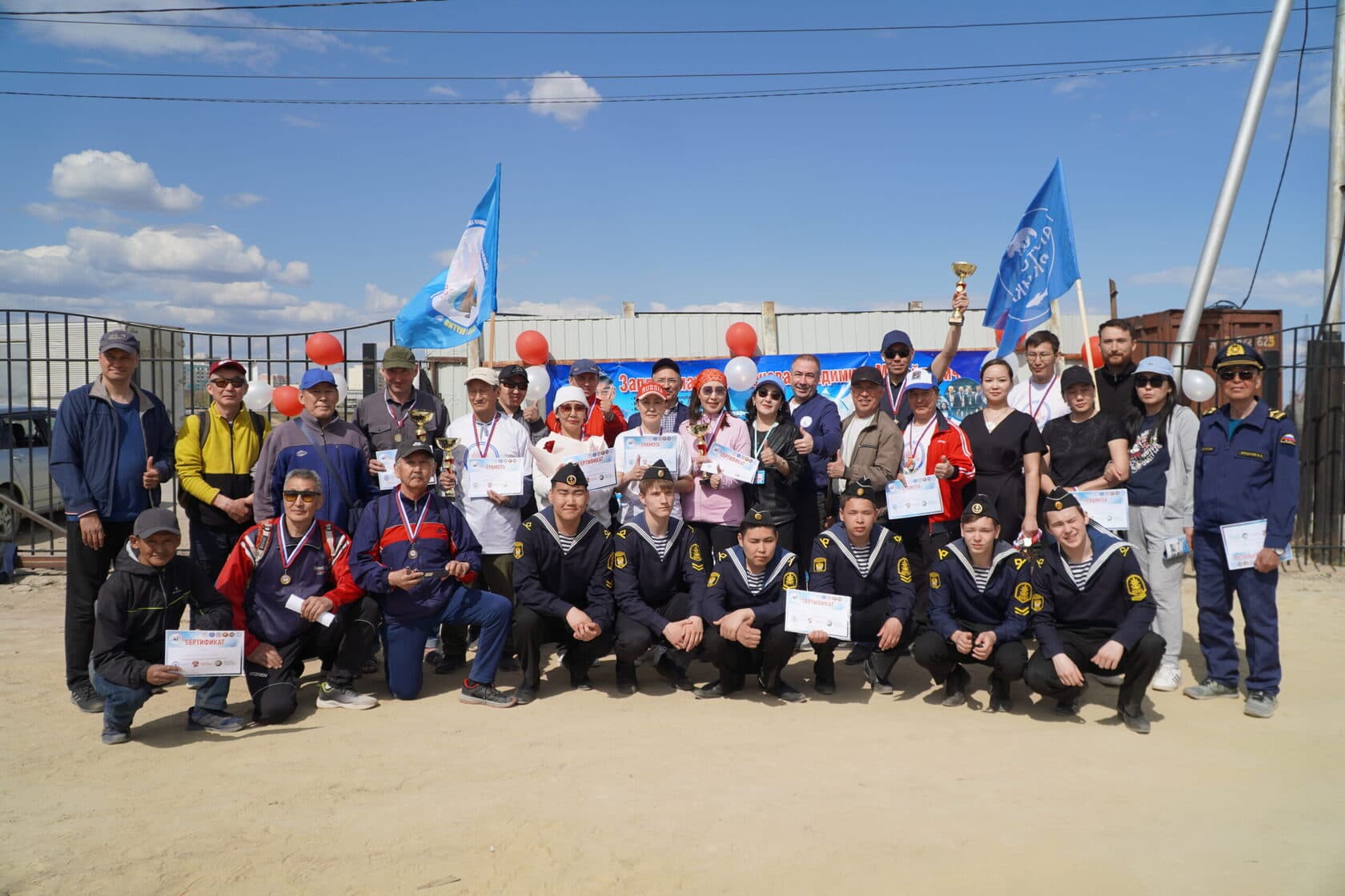 В Якутске прошли соревнования по плаванию в холодной воде памяти Владимира Членова